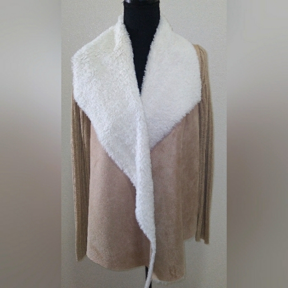 Faded Glory Sweaters - Faded Glory Tan Faux Suede/ Faux Sherpa Collar Lining  Long Sleeve Cardigan- L